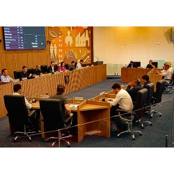 Vereadores aprovaram a redação final da Lei do Uso do Centro de Eventos EPJR